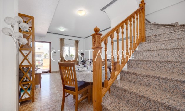 Odsprzedaż - Dom -
Orihuela Costa - Punta Prima