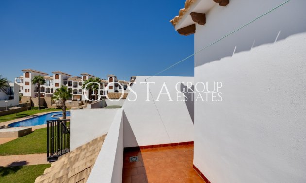 Odsprzedaż - Dom -
Orihuela Costa - Punta Prima