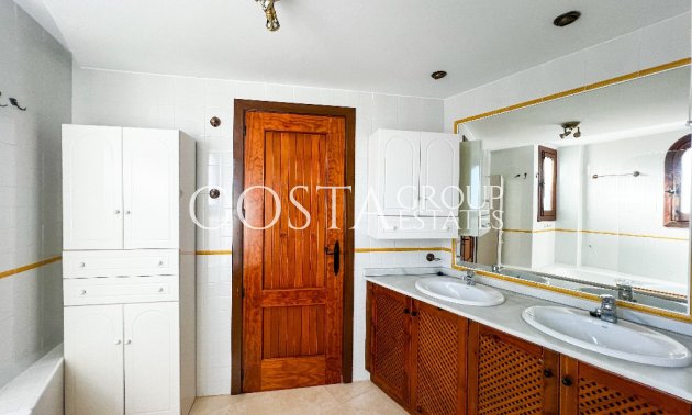 Odsprzedaż - Apartments -
Orihuela Costa - Punta Prima