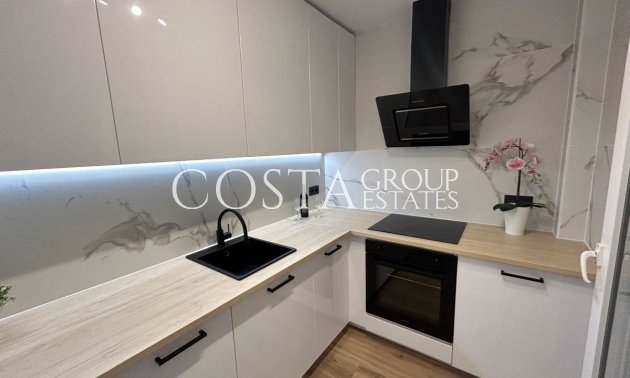 Odsprzedaż - Dom -
Orihuela Costa - La Florida