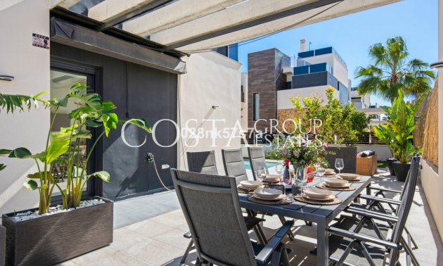 Odsprzedaż - Willa -
Orihuela Costa - Lomas De Campoamor