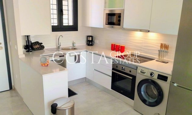 Odsprzedaż - Apartments -
Orihuela Costa - Villamartin