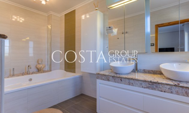 Odsprzedaż - Willa -
Jumilla - La Zarza