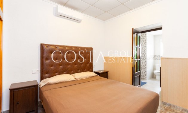 Odsprzedaż - Dom -
Los Montesinos - Los Montesinos Centro