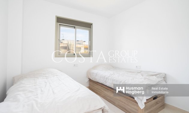 Odsprzedaż - Apartments -
Orihuela Costa - Los Dolses