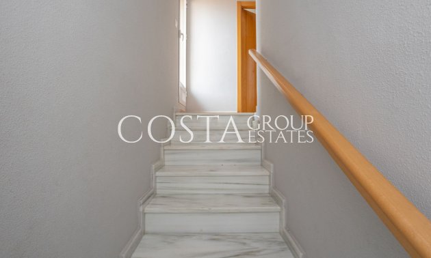 Odsprzedaż - Dom -
Orihuela Costa - Villamartin