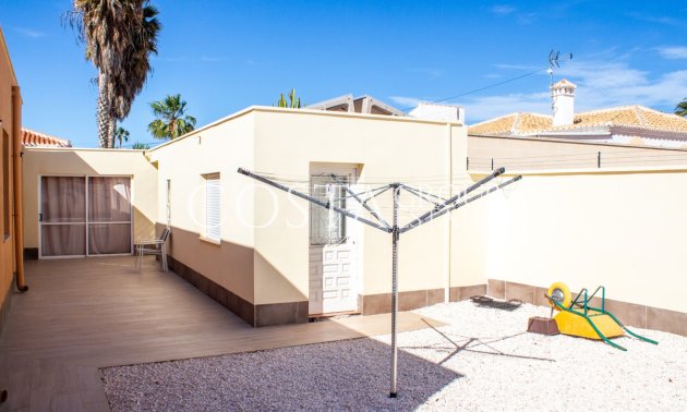 Odsprzedaż - Willa -
Torrevieja - La Siesta