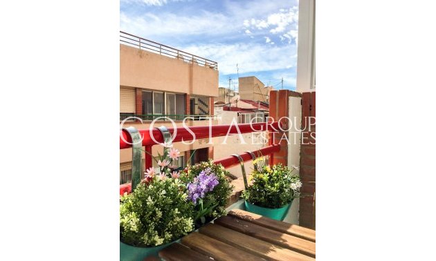 Odsprzedaż - Apartments -
Alicante - Alicante Centro