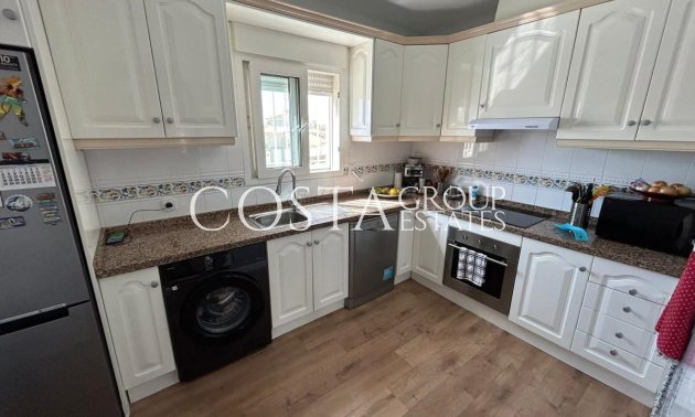 Odsprzedaż - Willa -
San Miguel de Salinas - San Miguel de Salinas Centro