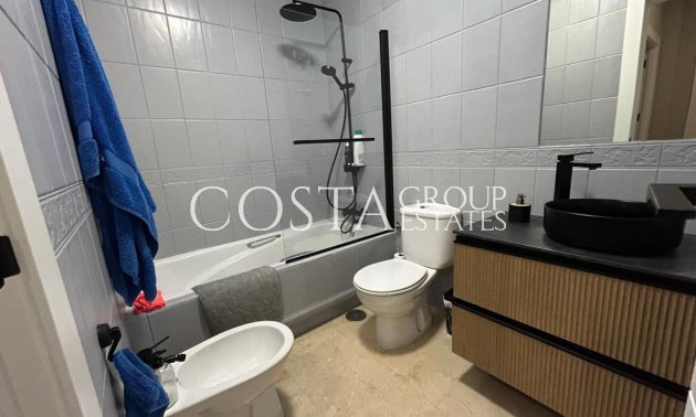 Odsprzedaż - Willa -
San Miguel de Salinas - San Miguel de Salinas Centro