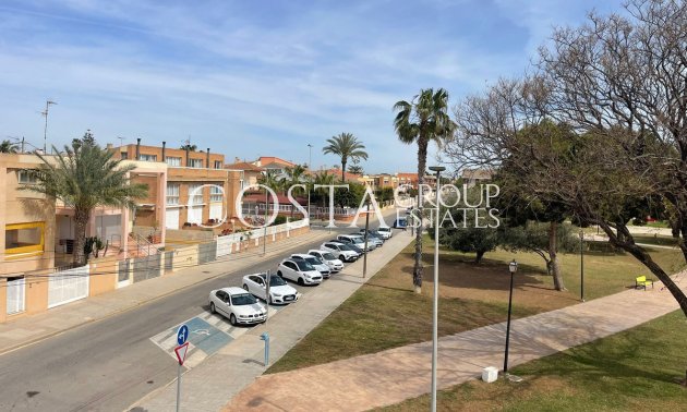 Odsprzedaż - Dom -
Los Alcazares - Los Alcazares Centro