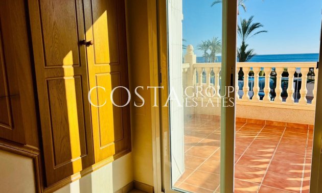 Odsprzedaż - Dom -
Orihuela Costa - Mil Palmeras