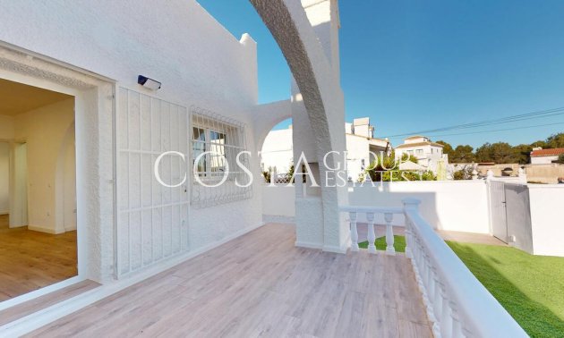 Odsprzedaż - Dom -
Orihuela Costa - Blue Lagoon