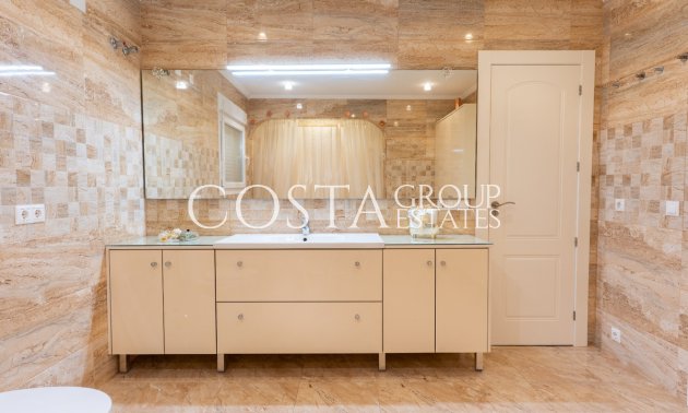 Odsprzedaż - Willa -
Orihuela Costa - Los Balcones