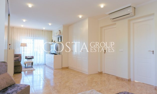 Odsprzedaż - Willa -
Orihuela Costa - Los Balcones