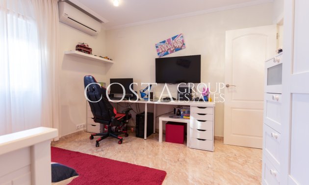 Odsprzedaż - Willa -
Orihuela Costa - Los Balcones