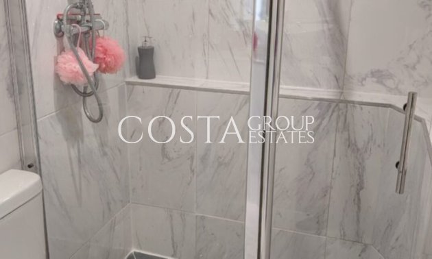 Odsprzedaż - Willa -
Orihuela Costa - Villamartin