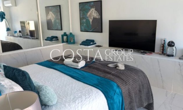 Odsprzedaż - Willa -
Orihuela Costa - Villamartin