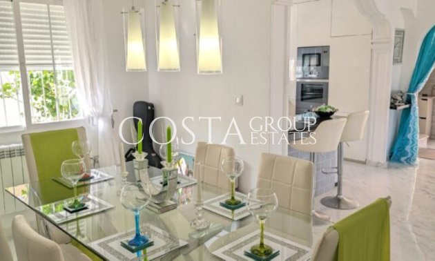 Odsprzedaż - Willa -
Orihuela Costa - Villamartin