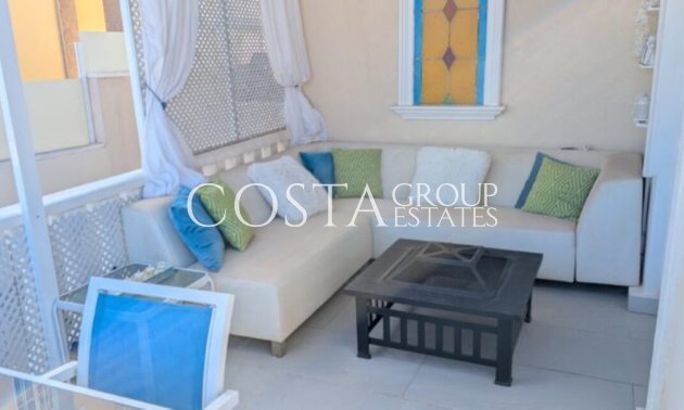 Odsprzedaż - Willa -
Orihuela Costa - Villamartin