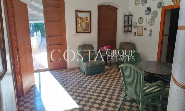 Odsprzedaż - Willa -
Yecla - Yecla Centro