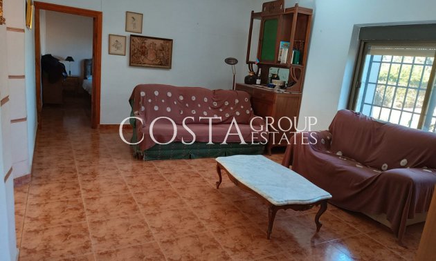 Odsprzedaż - Willa -
Yecla - Yecla Centro