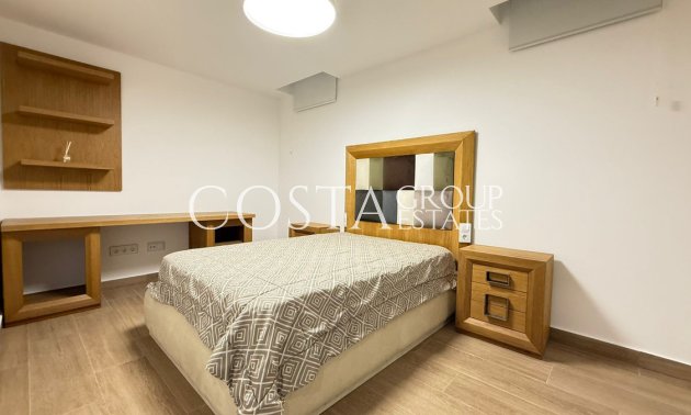 Odsprzedaż - Willa -
San Miguel de Salinas - San Miguel de Salinas Centro