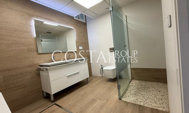 Odsprzedaż - Willa -
San Miguel de Salinas - San Miguel de Salinas Centro