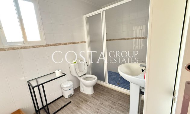 Odsprzedaż - Willa -
Torrevieja