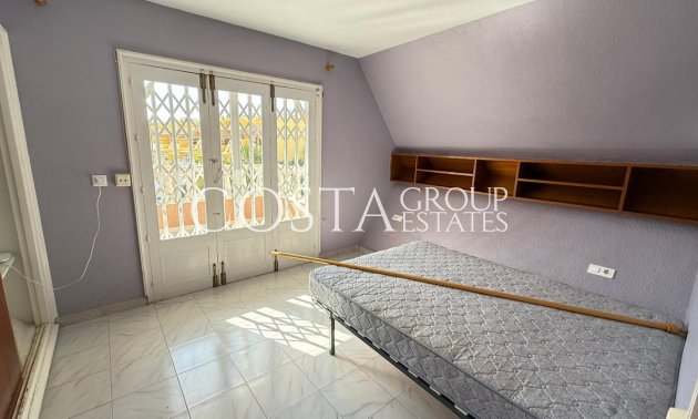 Odsprzedaż - Willa -
Torrevieja