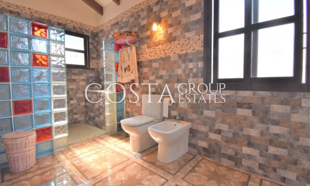 Odsprzedaż - Willa -
Orihuela Costa - Villamartin