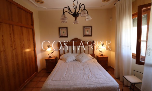 Odsprzedaż - Willa -
Algorfa