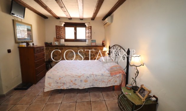 Odsprzedaż - Willa -
Algorfa