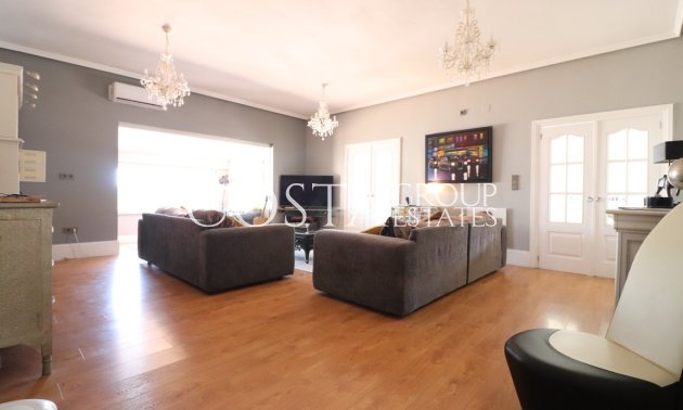 Odsprzedaż - Willa -
Almoradí - Heredades