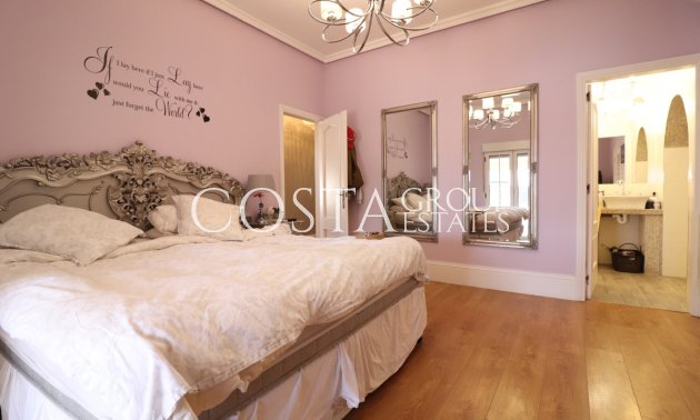 Odsprzedaż - Willa -
Almoradí - Heredades