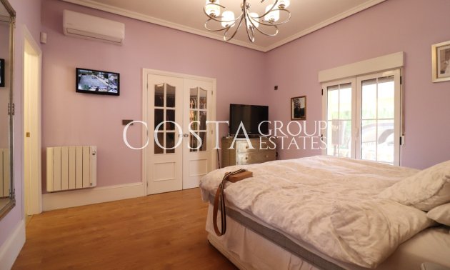 Odsprzedaż - Willa -
Almoradí - Heredades