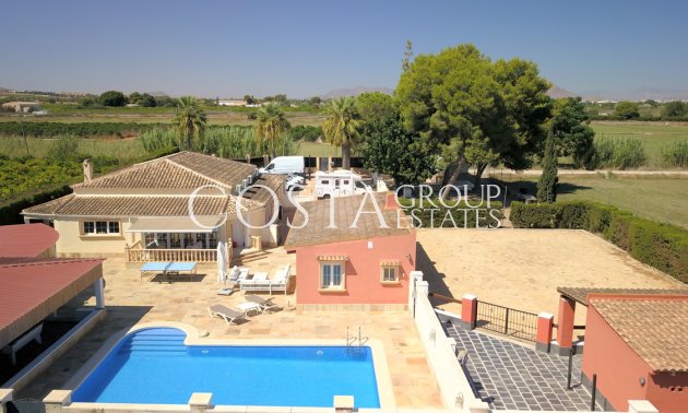 Odsprzedaż - Willa -
Almoradí - Heredades