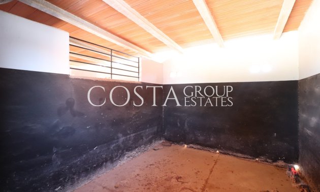 Odsprzedaż - Willa -
Almoradí - Heredades