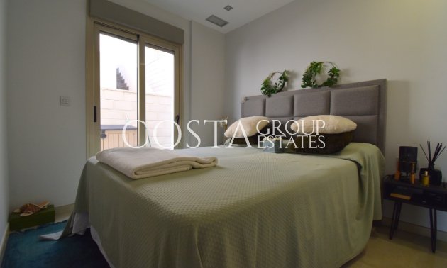 Odsprzedaż - Willa -
Orihuela Costa - Villamartin