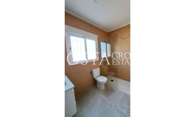 Odsprzedaż - Willa -
Catral - Catral Centro