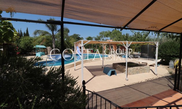 Odsprzedaż - Willa -
Catral - Catral Centro