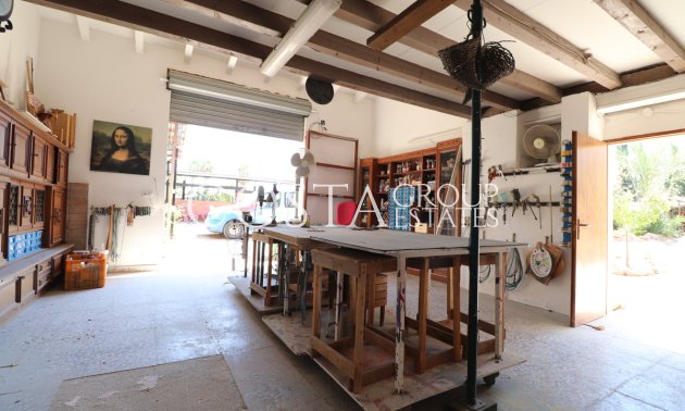 Odsprzedaż - Willa -
Catral - Catral Centro