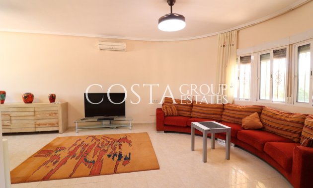 Odsprzedaż - Willa -
Catral - Catral Centro