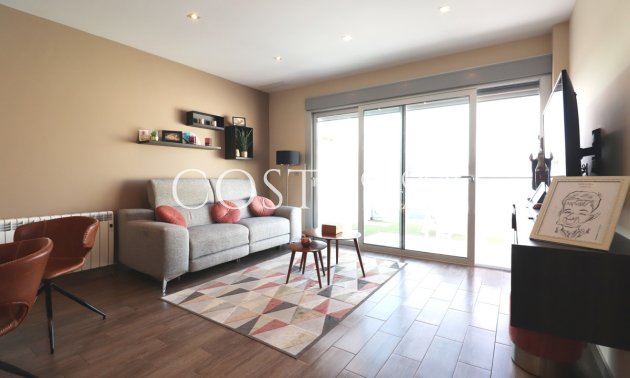 Odsprzedaż - Willa -
Daya Vieja - Daya Vieja Centro