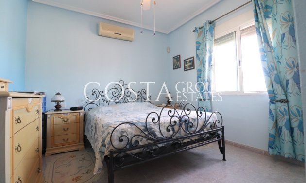 Odsprzedaż - Willa -
Catral - Catral Centro