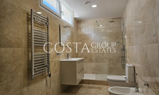 Odsprzedaż - Willa -
Orihuela Costa - La Zenia