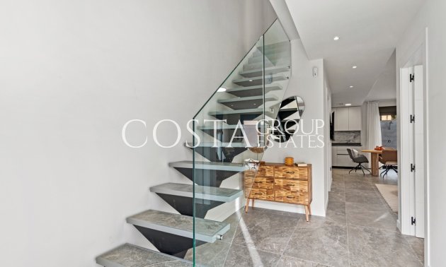 Odsprzedaż - Willa -
Pilar de la Horadada - Torre De La Horadada