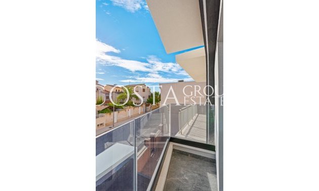 Odsprzedaż - Willa -
Pilar de la Horadada - Torre De La Horadada