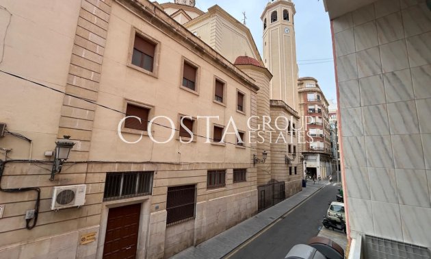 Odsprzedaż - Apartments -
Alicante City - Alicante City Centro