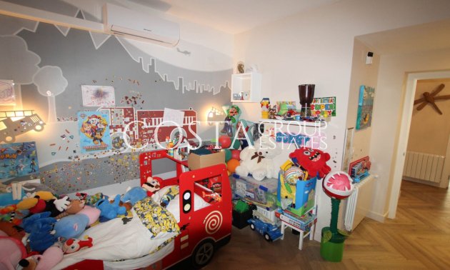 Resale - Villa -
Benissa - Benissa Centro